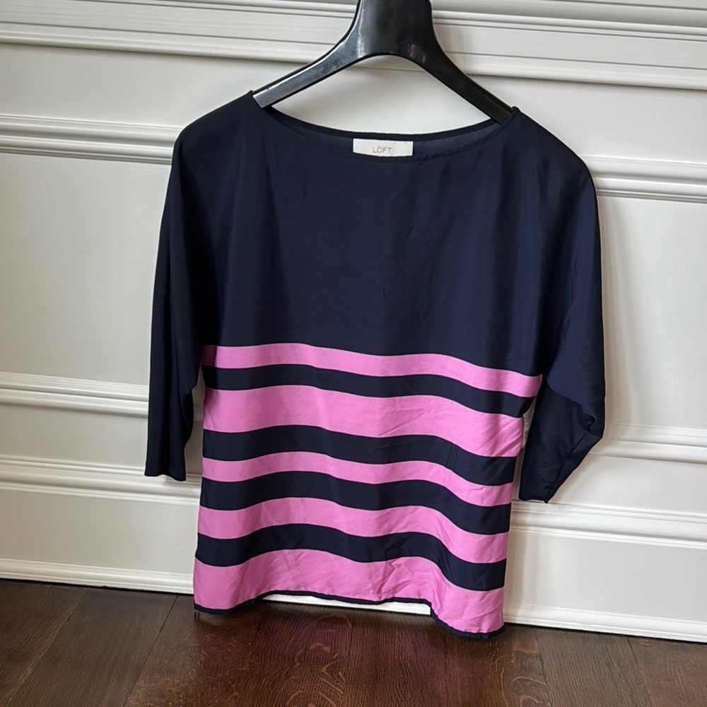 LOFT Women's Navy and Pink Striped Top